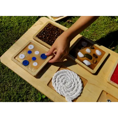 Ścieżka Sensoryczna dla Rączek i Nóżek + Zestaw 6 Paneli – Montessori
